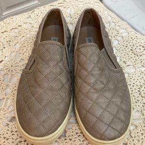 😎Steve Madden Ecentrcq Lifestyle Shoes - Women’s Size 8.5